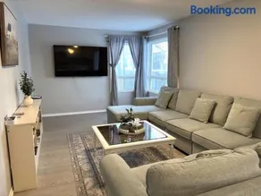 Lake Simcoe 4 Bedroom Family Home Ideal Toronto Area Retreat - Image 3