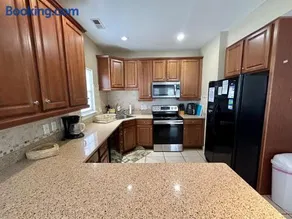 Blue Dolphin 6BR 6 BA Surfside Beach Pool Walk to Beach - Image 3
