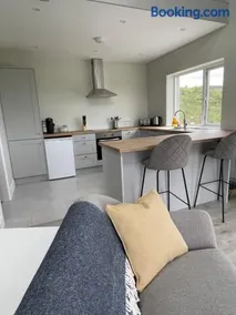 Hillside Lodge - Image 3
