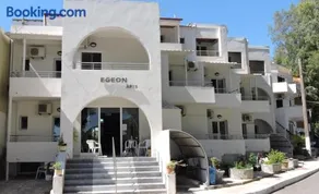 Egeon Rooms and Studios - Image 2