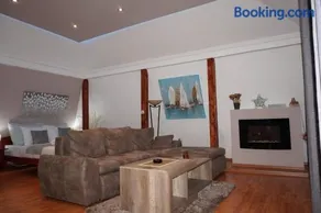 Blue Danube Apartment - Image 4