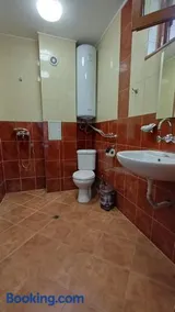 Къща за гости Камината - Image 3