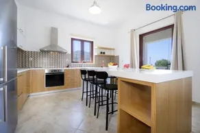 Seaside Villa Balos - Image 4