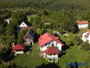 House Sara - Image 2