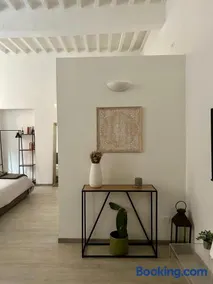 Splendido Loft Centro Storico Parma - Image 4