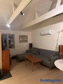 Åretrunt stuga med fiskebåt - Image 4