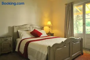 Cooma Cottage - Image 2