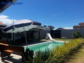 Casa com piscina 500 metros da praia e Ponte Pensil - Image 4