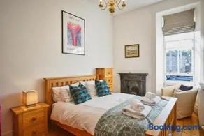Comely Bank Apartment - Image 1