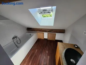 Maison de campagne avec salles d'eau privatives - Image 5