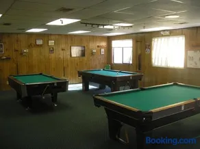 Pio Pico Camping Resort Two-Bedroom Cabin 12 - Image 4