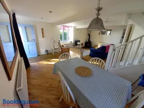 Golden Square Holiday Cottage - Image 4