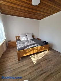 Ferienwohnung mit 2 Schlafzimmern - ideal für Monteure und Geschäftsreisende - Image 4
