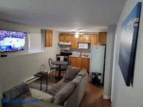Full 1-bedroom apartment - Image 1
