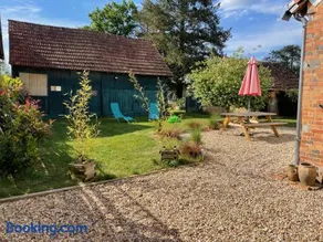 LE COCOON D'ANNABELLE - JOLIE MAISON avec JEUX ET GRAND JARDIN - Image 3