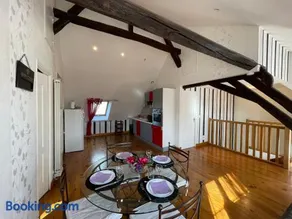 Appart' Privé à Issoudun : Confort et Style - Image 1