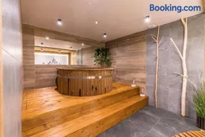 Góralska Dolina Jacuzzi & Sauna - Image 1