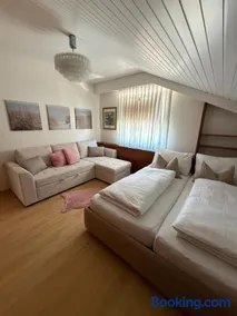 Ferienwohnung Savoy - Image 1