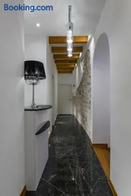 ID Regal Residence - Image 2