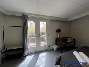 Modern Private Room with Bessarion Subway North York - Image 2