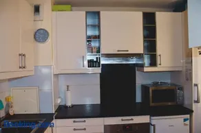 Superb flat in recent building with parking lot - Image 4