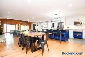 Lodge at Greenbay - Image 3