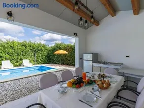 Casa Jurican - Image 2