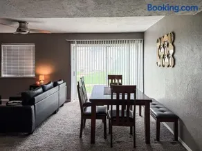 Town House - Image 1