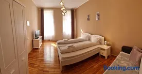 Fabini Apartments - Image 2