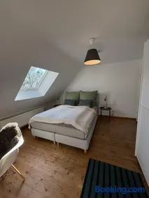 Moderne Ferienwohnung mit Seeblick in Herrsching - Image 1