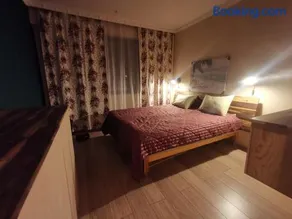 Homey art apartment next to Drujba lake Metro stations and bul.Tsarigradsko Shose - Image 1