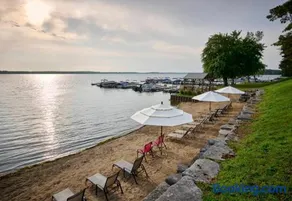 Bobcaygeon Shores Cottage Resort - Image 1
