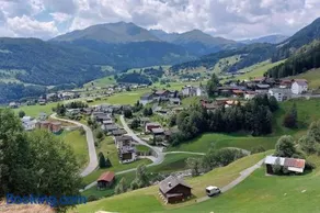 Stilvolle Wohnung mit traumhaftem Bergblick - Image 2