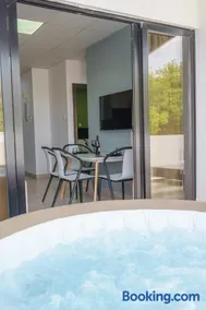 Pernera One Suites in Pernera Protaras - Image 3