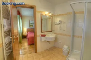 Hotel Garnì Posta - Image 2