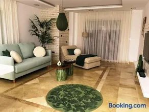 Luxury 100 sq.m. sea view apartment - Image 5