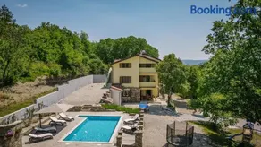 Villa Brbon - Serene Getaway - Image 5