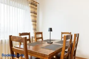 Cosy apartment next to Kadriorg park - Image 4