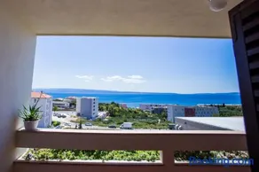 Grand View Apartments - Image 1