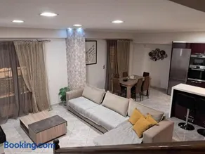 Double-V apartment - Image 1