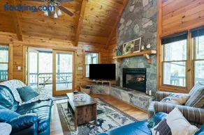 Boujee Bear Lodge - A Peaceful Cabin in the Woods - Image 2
