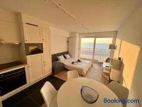 Zeedijk Appartement - Image 1