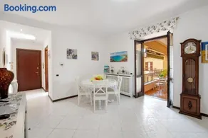La Terrazza Di Basilio - Vista Lago - Image 4