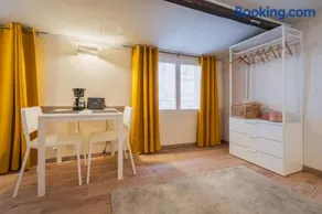 Romy - Studio Cosy et Clame au Capitole - Image 1