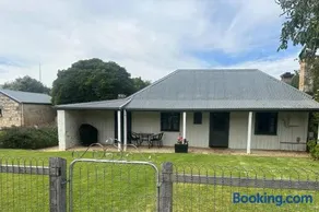 Ulva Cottage - Historical BnB - Image 2