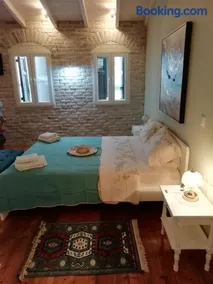 C & A House - Image 2