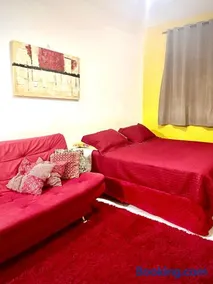 Kitinete com ótima localização - Image 1