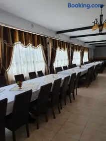 Pensiune Restaurant Cosna - Image 1