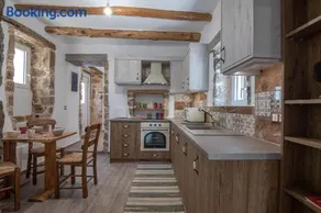 Stone Serenity,2BR Home in Sellia with Dreamy Sea Views - Image 2