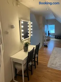 Vindsvåning nära centrum - Salängen - Image 4